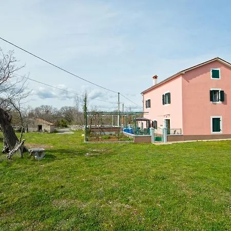 Casa vacanze Traditional Istrian House Eni Raša